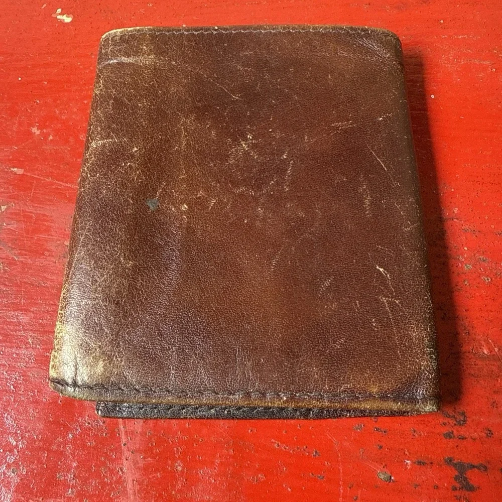 VTG Pierre Cardin DARK BROWN GENUINE LEATHER ID CARD BILL HOLDER BIFOLD WALLET‎